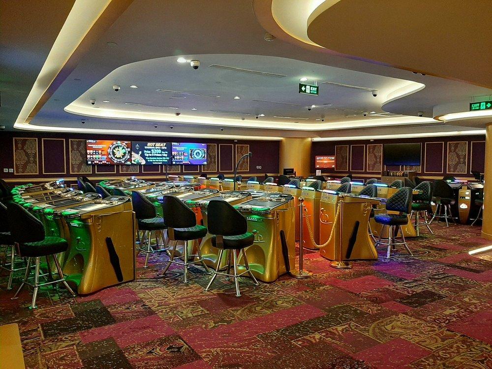 Khám phá thế giới giải trí với web casino online uy tín hàng đầu web casino online